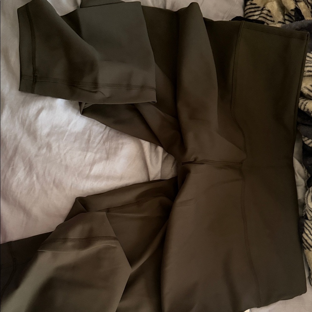 LuluLemon New Olive Green Women's Pants